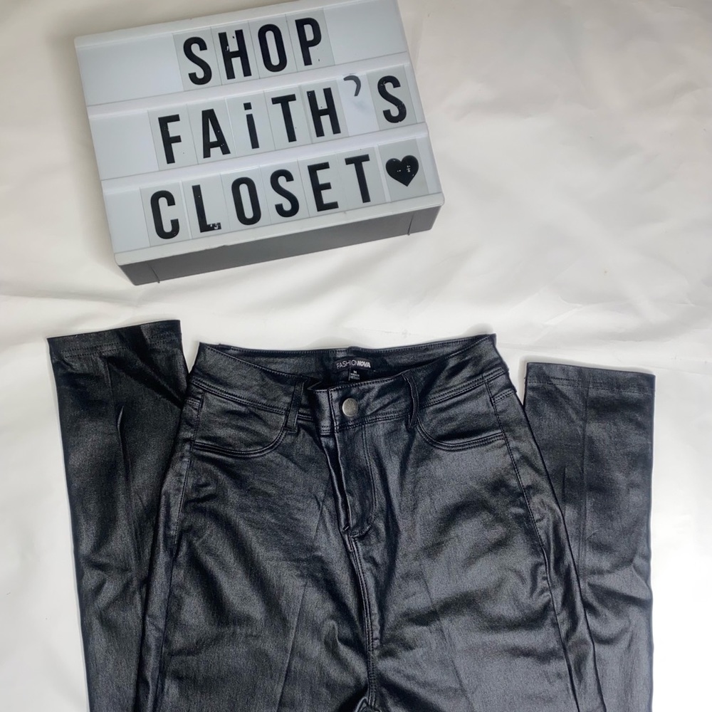 Black Fashion Nova High Rise Pants